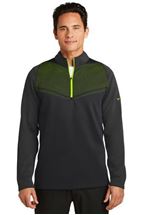 Picture of Nike Therma-FIT Hypervis 1/2-Zip Cover-Up. 779803